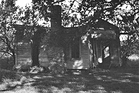 Photo of the home outside of Kingston, Texas Audie Murphy was born in shortly before it was demolished.